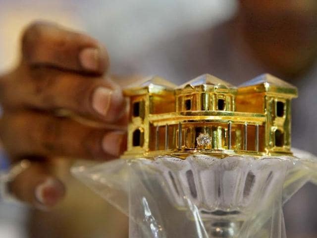 Gold and diamond offerings made by a devotee at Lalbaugcha Raja Mandal is shown at a auction in Mumbai. (Kalpak Pathak/HT photo)