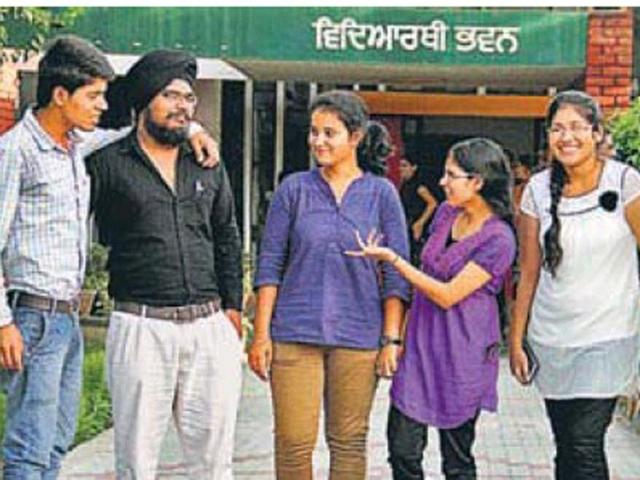 Students-speak-out-about-how-university-is-an-altering-experience-and-one-like-never-before-JS-Grewal-HT Students-speak-out-about-how-university-is-an-altering-experience-and-one-like-never-before-JS-Grewal-HT