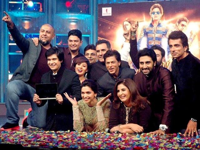 Shah Rukh Khan, Deepika Padukone, Abhishek Bachchan, Boman Irani, Sonu Sood, Vivan Shah and producer-director Farah Khan, music director Vishal and Shekhar during the Music launch of film Happy New Year. (PTI Photo)