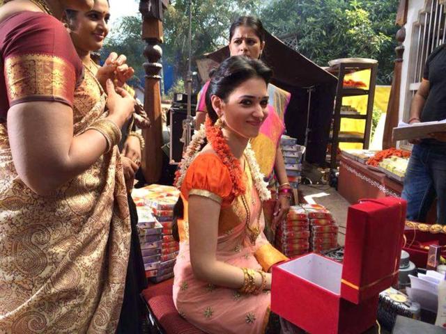 Tamannah plays the female lead while Shruti Haasan will be seen in an item number. (Aagadu/Facebook)