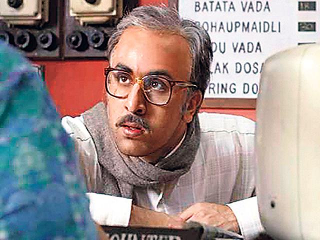 Ranbir Kapoor: For an ad film, Ranbir played an elderly restaurant owner. He nailed the look with a prosthetic paunch, a wispy wig of white hair and sunken cheeks. A few days later, he was again seen as an old man in Anurag Basu’s Barfi (2012).