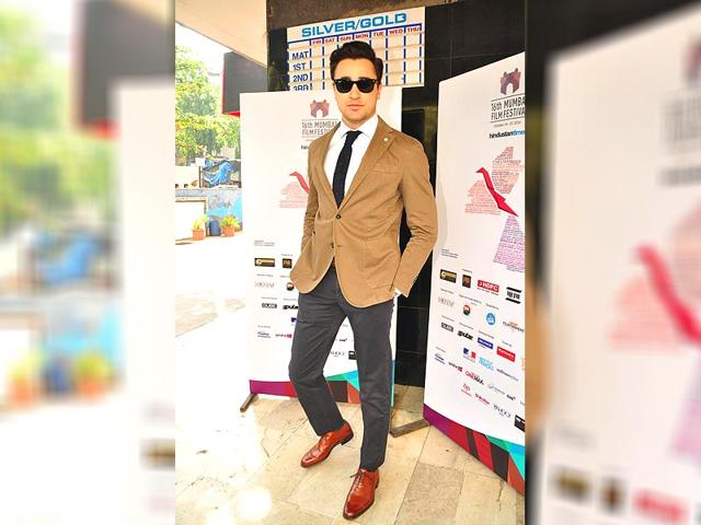 Actor-Imran-Khan-on-the-day-2-of-16th-Mumbai-Film-Festival-in-Mumbai-on-October-15-2014-IANS Actor-Imran-Khan-on-the-day-2-of-16th-Mumbai-Film-Festival-in-Mumbai-on-October-15-2014-IANS