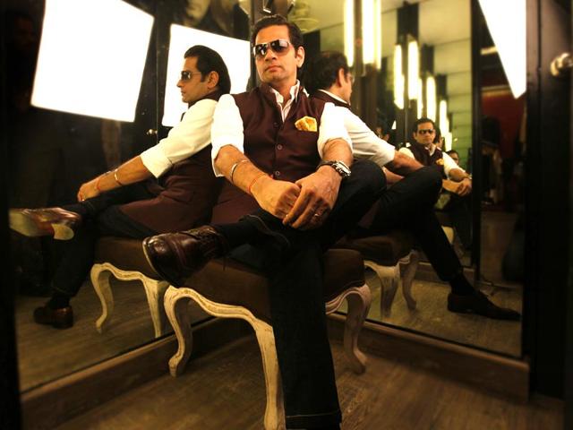 Raghavendra Rathore, Fashion DesignerI like to dress down – on regular days and even during festivals. I like subtle colours; this rich wine-coloured velvet bandhgala that I’m wearing is perhaps the farthest I’ll go.