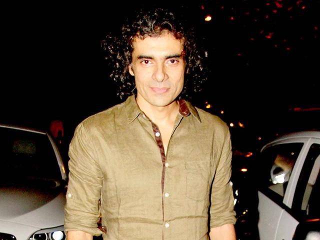 Filmmaker Imtiaz Ali at Aamir's understated yet elegant Diwali bash. (HT photo)