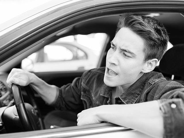 A-new-survey-has-revealed-why-people-get-annoyed-which-also-includes-traffic-jams-and-difficulty-to-get-parking-spots-Photo-Shutterstock