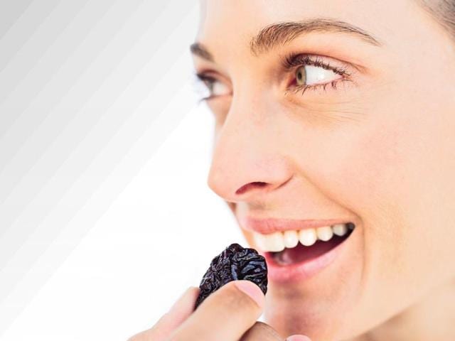 Nuts-are-packed-with-nutrition Nuts-are-packed-with-nutrition