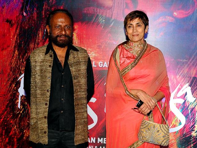 Film producer-director Ketan Mehta poses with his wife Deepa Mehta at the premiere of Ketan's Rang Rasiya.(AFP Photo)