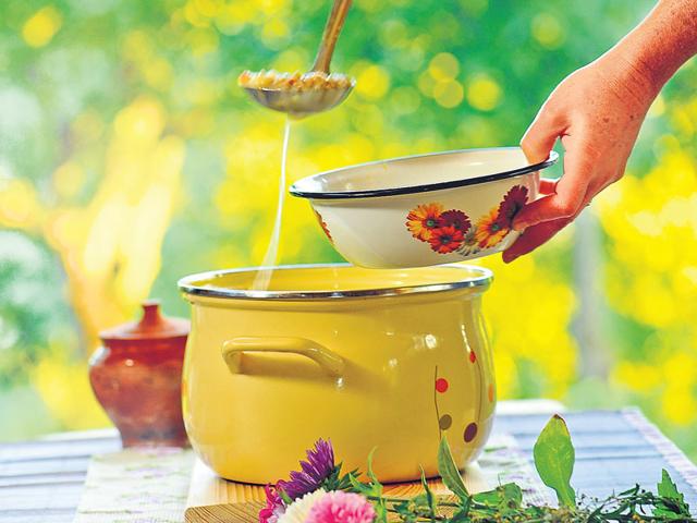 Nothing-beats-warm-soup-in-winter-HT-Photo