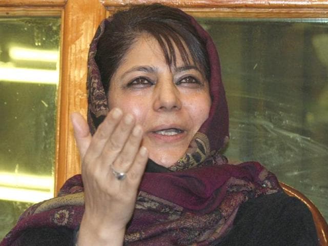 Peoples-Democratic-Party-PDP-president-Mehbooba-Mufti-shows-the-victory-sign-after-being-declared-winner-for-the-parliamentary-seat-of-Anantnag-in-Srinagar-EPA-Photo