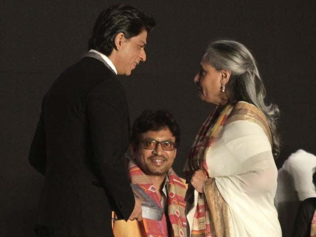 Shah Rukh Khan in talks with Jaya Bachchan as actor Imran Khan watches during the inauguration of the Kolkata International Film Festival. (Photo: AP) Shah Rukh Khan in talks with Jaya Bachchan as actor Imran Khan watches during the inauguration of the Kolkata International Film Festival. (Photo: AP)