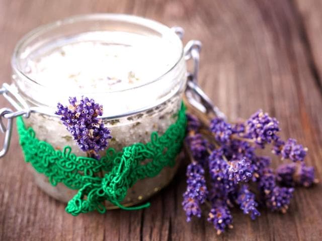 Taking care of your skin just got easier. All you have to do is, devote 20 minutes of your time and you are good to go! (HTC / with inputs from Navin Taneja, Dermatologist). Sugar scrub: Mix 3 tbsp sugar in 1 tbsp lemon juice and 1 tbsp water. Apply this solution on your face and leave it on for 15 minutes. Gently rub in circular motion and wash it with water.