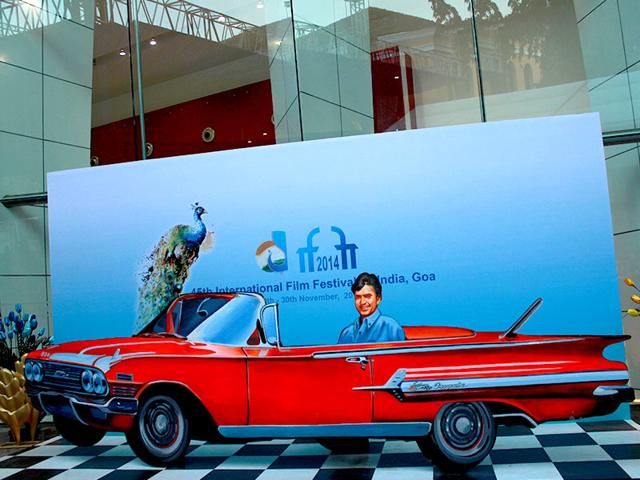 Sights from International Film Festival of India 2014: Oh, did you see that? Superstar Rajesh Khanna's cutout in a fancy '70s car. (Rohit Vats/HT Photo)