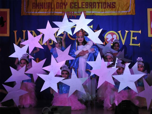 Students of Carmel Convent Senior Secondary School in Bhopal perform a dance during the annual day function on Wednesday. (Mujeeb Faruqui/HT photo)