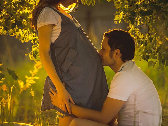 Not-just-mothers-even-fathers-go-through-hormonal-changes-as-the-date-of-delivery-comes-closer-Shutterstock