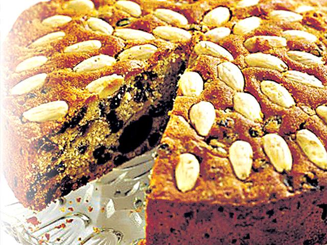 Dundee cakeGet your recipe here: http://read.ht/m0c Dundee cakeGet your recipe here: http://read.ht/m0c