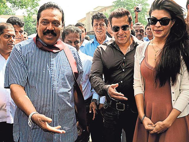 Lanka-president-Mahinda-Rajapaksa-with-Salman-Khan-and-Jacqueline-Fernandez-AFP-Photo Lanka-president-Mahinda-Rajapaksa-with-Salman-Khan-and-Jacqueline-Fernandez-AFP-Photo
