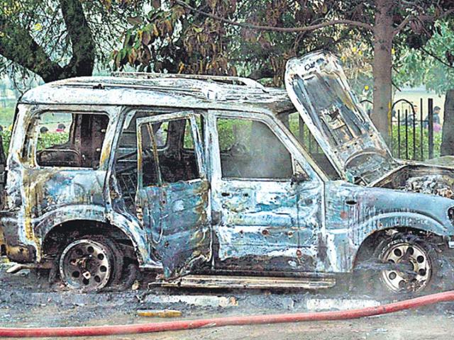 AAP-nominee-Sahi-Ram-s-vehicle-was-torched AAP-nominee-Sahi-Ram-s-vehicle-was-torched