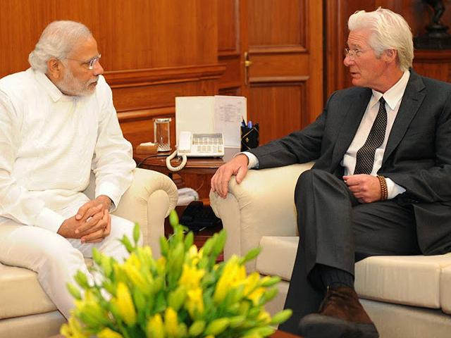 Hollywood actor Richard Gere, who is also the chairman of the Gere Foundation, met Prime Minister Narendra Modi on January 5. (Photo: Twitter/PIB_India)