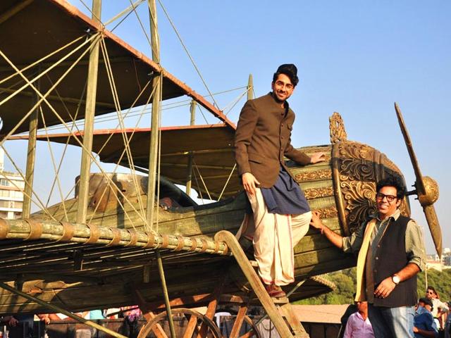 Ayushmann-Khurrana-in-a-still-from-Hawaizaada