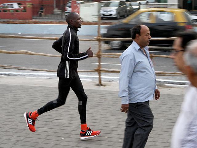 International athletes practise ahead of the Mumbai Marathon on Marine Drive in Mumbai. (Arijit Sen/HT photo)