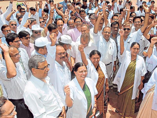 Senior-doctors-will-organise-a-meeting-on-Monday-to-decide-the-further-course-of-action-HT-file-photo