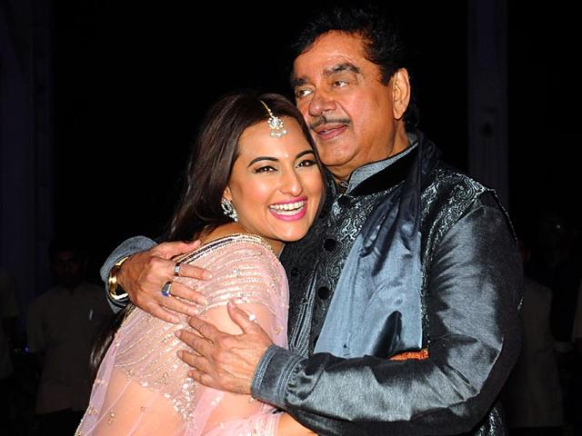 Sonakshi Sinha with father Shatrughan.