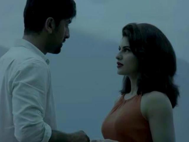 Ranbir Kapoor, Jacqueline Fernandes in Yaara Re, a song from Roy.