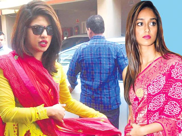 Priyanka Chopra (left) and Ileana D’Cruz attended Saraswati Puja celebration organised by Anurag Basu. (Viral BhayaniHT Photo)