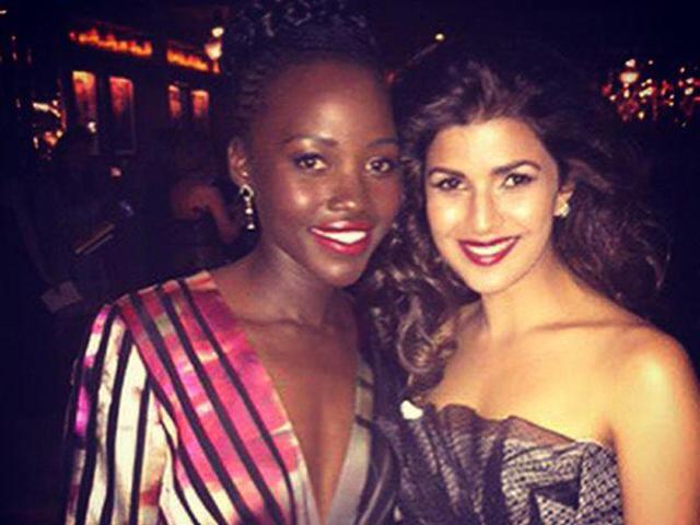 Actor Nimrat Kaur tweeted this picture with this caption: Girl power! The super inspiring , shining @Lupita_Nyongo @SAGawards #SAGSwag. (Photo: Twitter)