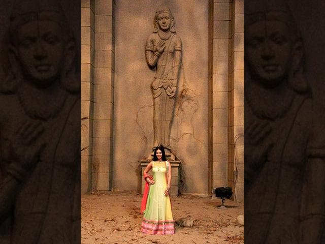 Actor Sunny Leone interacts with media on the sets of choreographer Bobby Khan`s upcoming directorial debut film Leela, in Mumbai on January 3, 2015. (IANS)