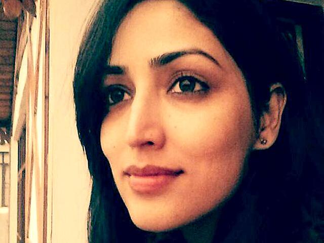 What beauty tip does she give us? "No matter how long a day has been, never forget to remove make-up," says the beautiful actor. What beauty tip does she give us? "No matter how long a day has been, never forget to remove make-up," says the beautiful actor.
