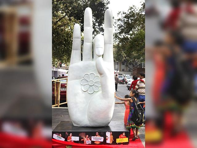 Art installations were placed a day ahead the Hindustan Times Kala Ghoda Arts Festival 2015 in Mumbai. (Photo by Kalpak Pathak/HT photo)