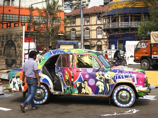 Art installations were placed a day ahead the Hindustan Times Kala Ghoda Arts Festival 2015 in Mumbai. (Photo by Kalpak Pathak/HT photo)