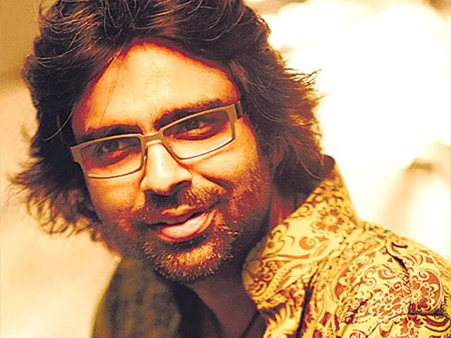 Love Photography Take A Cue From The Expert On How To Shoot Right Hindustan Times How much of avinash gowarikar's work have you seen? love photography take a cue from the