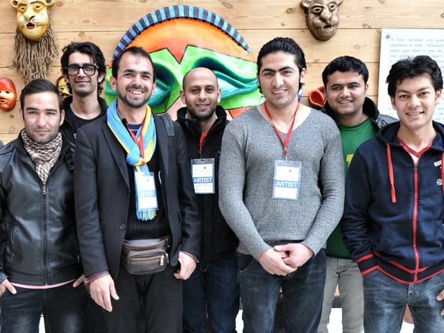 The-Parwaz-Puppet-Theatre-troupe-from-Afganistan-on-a-high-post-their-performance-HT-Photo The-Parwaz-Puppet-Theatre-troupe-from-Afganistan-on-a-high-post-their-performance-HT-Photo