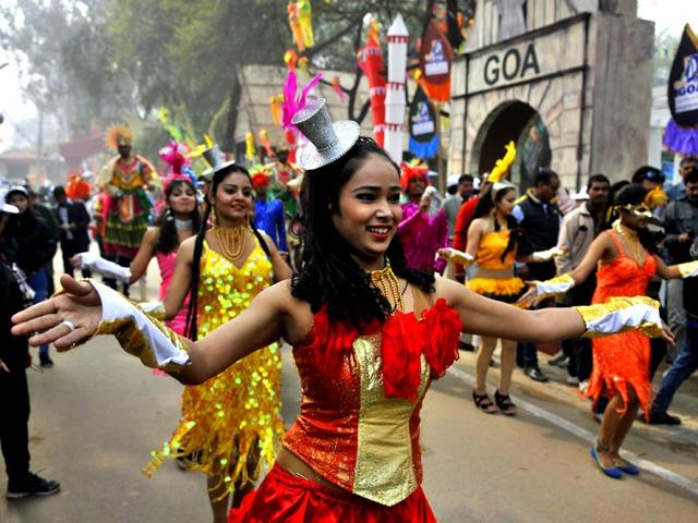 Cheerful Goan folk artists perform at the press preview of the 28th Surajkund International Crafts Mela. (HT Photos)