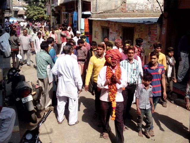 Ramesh-Bariya-a-former-ASI-during-the-victory-procession-after-wining-the-sarpanch-elections-at-a-village-in-Jhabua-HT-file-photo Ramesh-Bariya-a-former-ASI-during-the-victory-procession-after-wining-the-sarpanch-elections-at-a-village-in-Jhabua-HT-file-photo