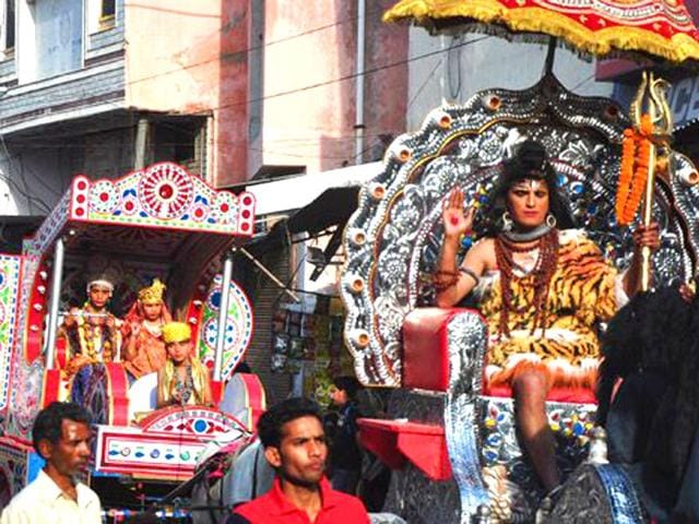 Shivratri-Shobha-Yatra-organised-at-Manimajra-HT-Photos