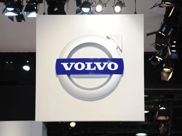Volvo-Cars-plans-to-put-100-self-driving-cars-on-roads-around-the-Swedish-city-of-Gothenburg-in-2017-in-a-pilot-initiative-with-Sweden-s-transport-authority-and-local-government-Photo-AFP Volvo-Cars-plans-to-put-100-self-driving-cars-on-roads-around-the-Swedish-city-of-Gothenburg-in-2017-in-a-pilot-initiative-with-Sweden-s-transport-authority-and-local-government-Photo-AFP