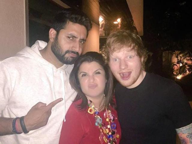 When Ed Sheeran Partied With Abhishek Bachchan Farah Khan Hindustan Times Farah khan plants a kiss on ed sheeran's kiss. when ed sheeran partied with abhishek