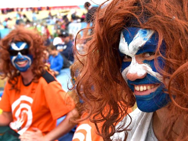 Scotland fans cheer on their team during the 2015 Cricket World Cup Group A match between England and Scotland in Christchurch. (AFP Photo)