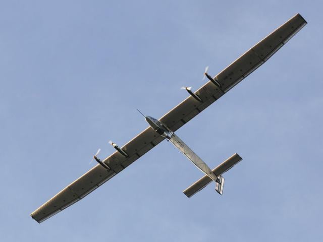 Solar-Impulse-2-at-Varanasi-s-Lal-Bahadur-Shasttri-Airport-Image-via-Twitter-solarimpulse