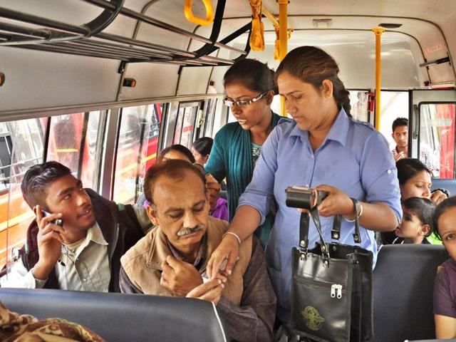 Women-bus-conductors-HT-Photo Women-bus-conductors-HT-Photo