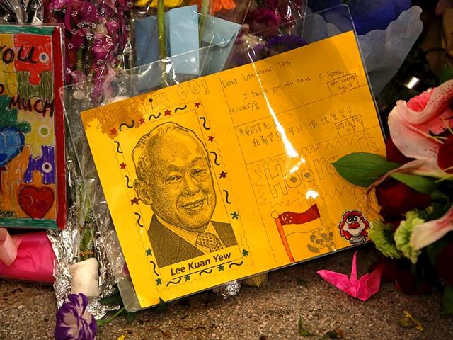 A-card-for-Singapore-s-former-prime-minister-Lee-Kuan-Yew-lies-at-a-well-wishing-corner-at-the-Singapore-General-Hospital-in-Singapore-Reuters-Photo A-card-for-Singapore-s-former-prime-minister-Lee-Kuan-Yew-lies-at-a-well-wishing-corner-at-the-Singapore-General-Hospital-in-Singapore-Reuters-Photo