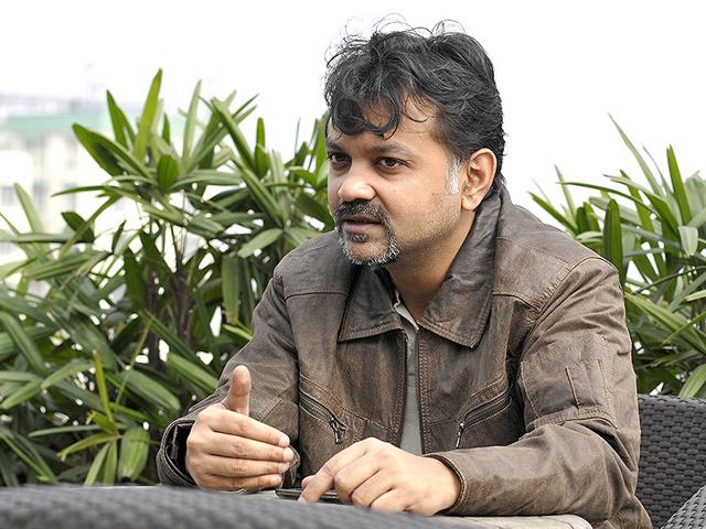 Srijit-Mukherji-s-Chatuskone-also-won-awards-for-best-cinematography-and-screenplay