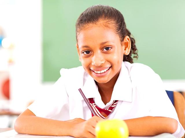 The-cause-and-means-of-preventing-of-myopia-are-still-unclear-despite-150-years-of-scientific-research-Photo-Shutterstock