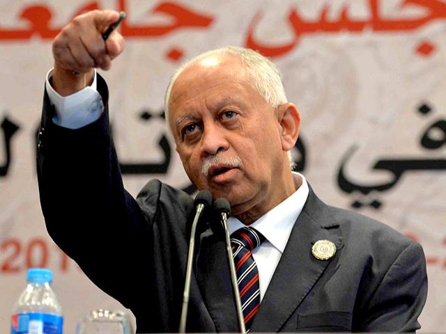 Yemeni-foreign-minister-Riyad-Yassin-gestures-during-a-press-conference-following-the-Arab-League-summit-in-the-Egyptian-Red-Sea-resort-of-Sharm-El-Sheikh-Egyptian-President-Abdel-Fattah-al-Sisi-announced-that-Arab-leaders-have-agreed-to-form-a-joint-military-force-on-the-second-and-final-day-of-the-summit-AFP-Photo Yemeni-foreign-minister-Riyad-Yassin-gestures-during-a-press-conference-following-the-Arab-League-summit-in-the-Egyptian-Red-Sea-resort-of-Sharm-El-Sheikh-Egyptian-President-Abdel-Fattah-al-Sisi-announced-that-Arab-leaders-have-agreed-to-form-a-joint-military-force-on-the-second-and-final-day-of-the-summit-AFP-Photo