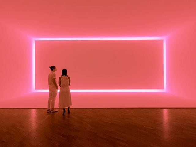 James-Turrell-s-Raemar-pink-white-1969-Shallow-space-construction-fluorescent-light-440-x-1070-x-300-cm-Photo-AFP
