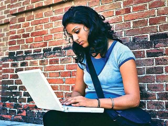 Contrary-to-UGC-s-stand-many-universities-are-offering-degree-courses-solely-through-the-e-learning-mode Contrary-to-UGC-s-stand-many-universities-are-offering-degree-courses-solely-through-the-e-learning-mode