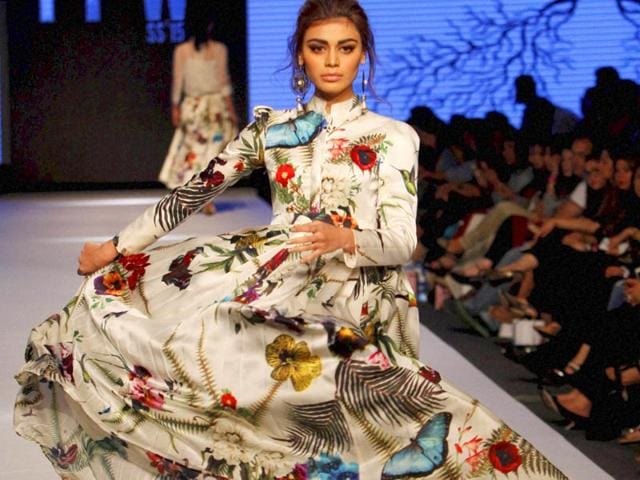 A model presents a creation by Pakistani designer Zaheer Abbas. (Photo: AP) 